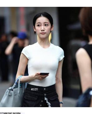 迪尔德丽·奥康奈尔